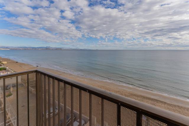 Piso en Venta en Los Arenales del Sol