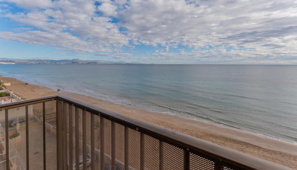 Foto 1 de Pis en venda a Los Arenales del Sol, Alicante