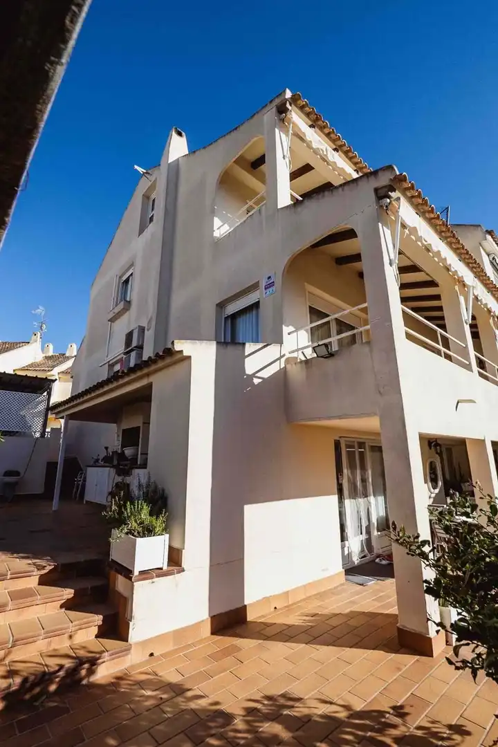 Haus oder Chalet zum Verkauf in Napoles, Sierra Helada