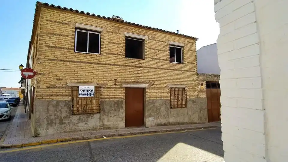 House for sale in Calle Huerta Alta, imagen 2