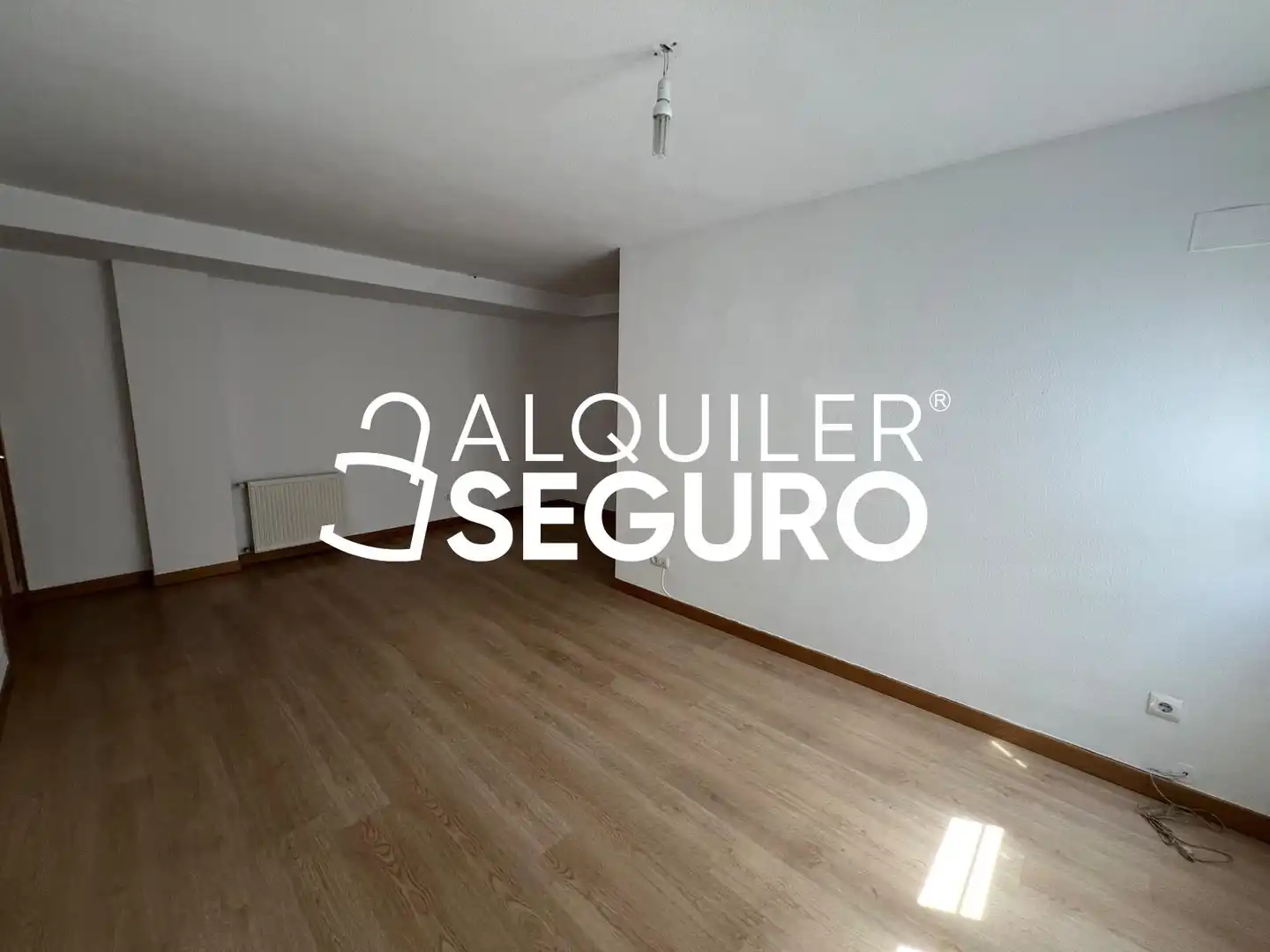 Bedroom of Flat for rent in San Sebastián de los Reyes  with Air Conditioner, Heating and Terrace