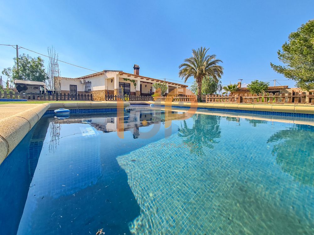Swimming pool of House or chalet for sale in Huércal-Overa  with Air Conditioner, Heating and Private garden