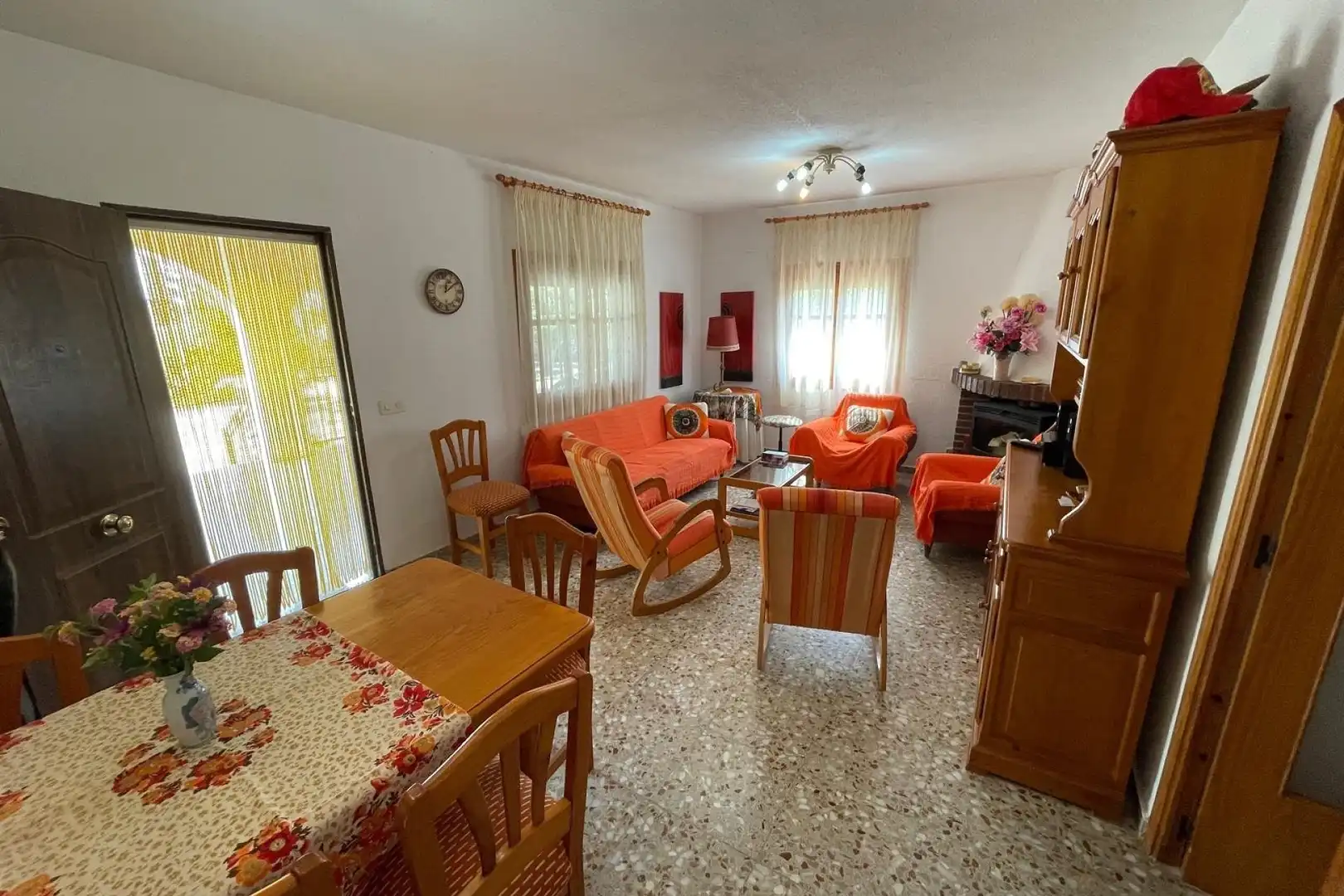 Sala d'estar de Casa o xalet en venda en Elche / Elx amb Aire condicionat, Calefacció i Jardí privat