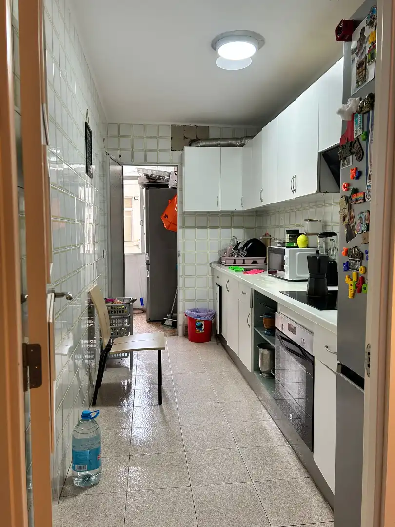Cocina de Piso en venta en Castellón de la Plana / Castelló de la Plana con Amueblado, Horno y Lavadora