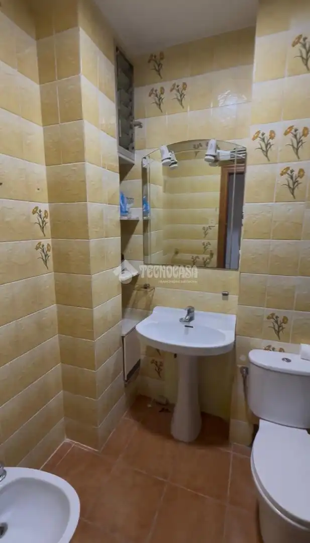 Baño de Piso en venta en Valencia con Aire acondicionado