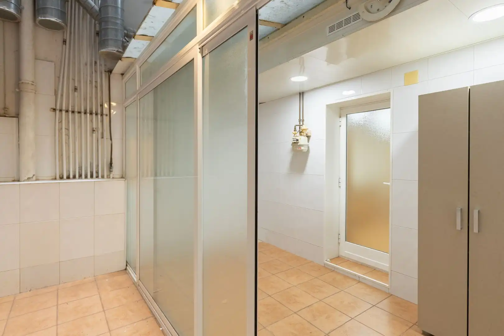 Flat for sale in Badalona  with Air Conditioner