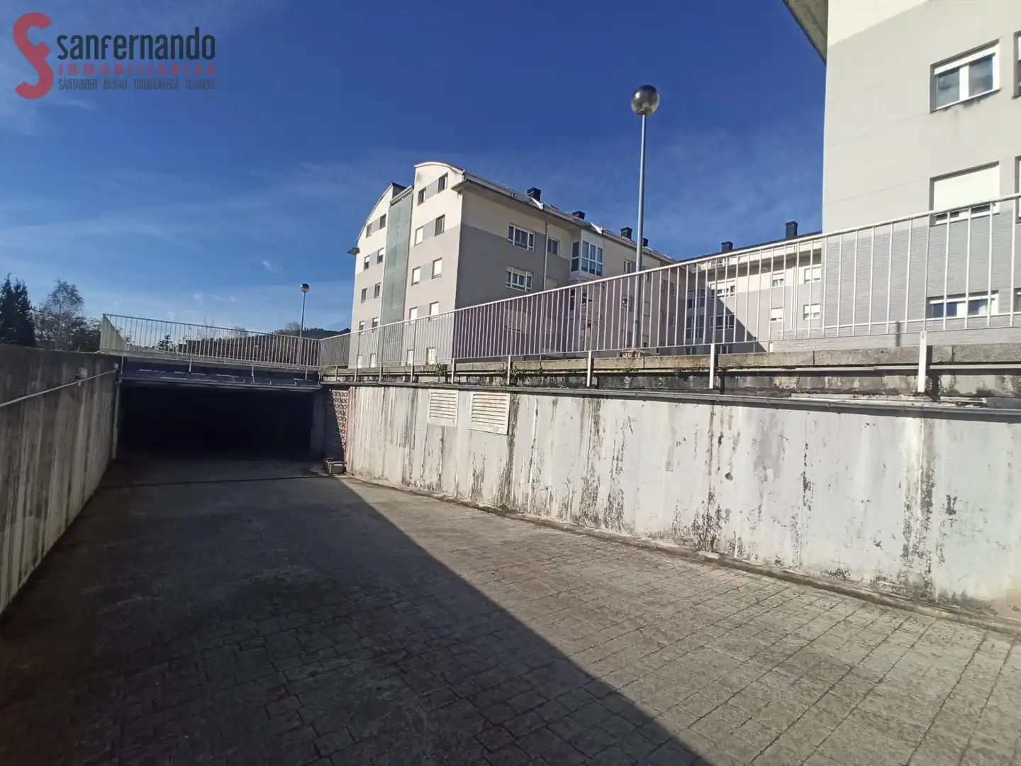 Aparcament de Garatge en venda en Santa María de Cayón