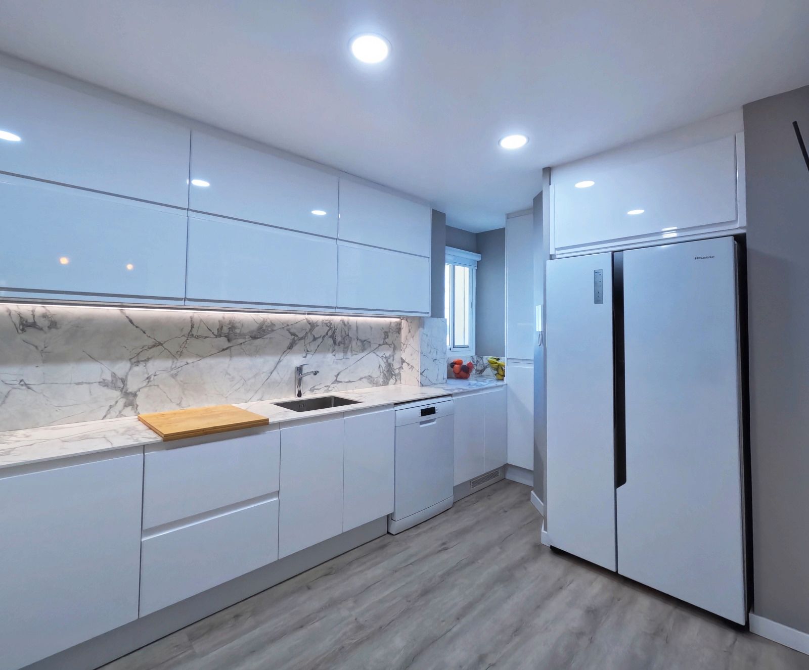 Cocina de Casa adosada en venta en Mijas con Aire acondicionado, Calefacción y Jardín privado