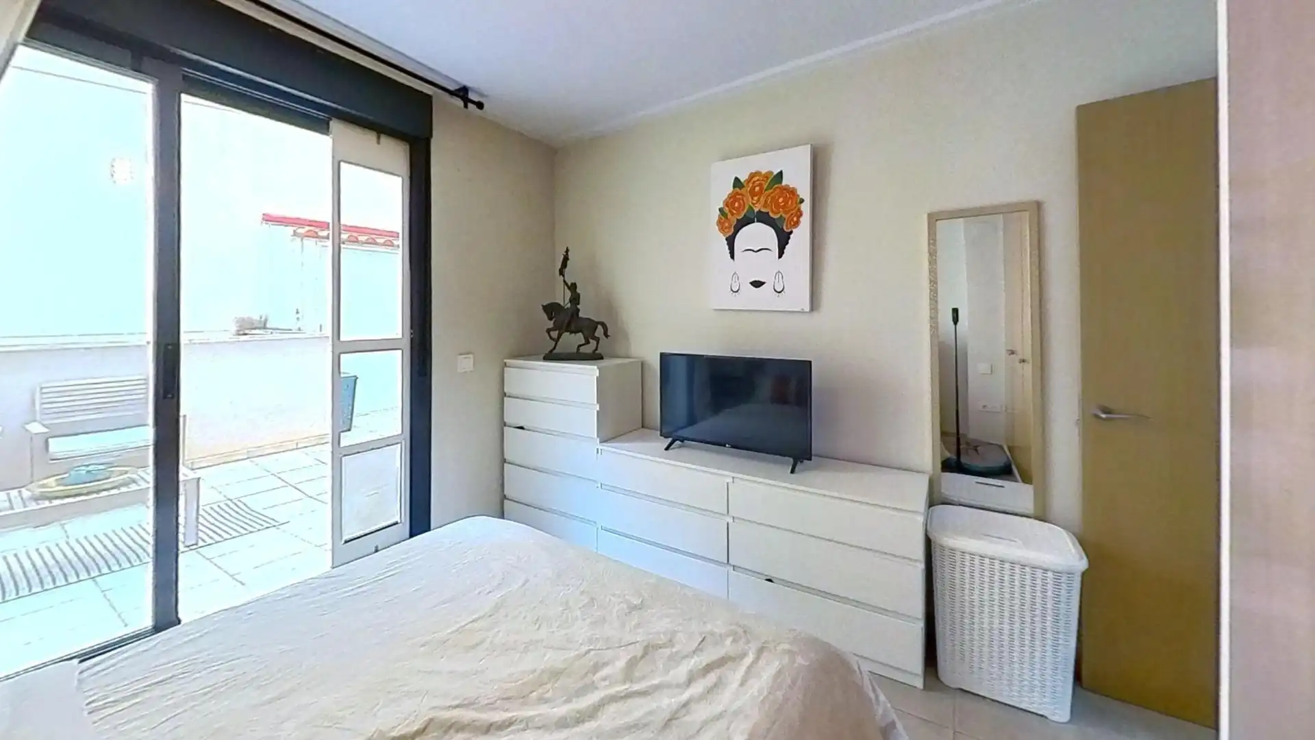 Bedroom of Flat for sale in Alicante / Alacant  with Air Conditioner