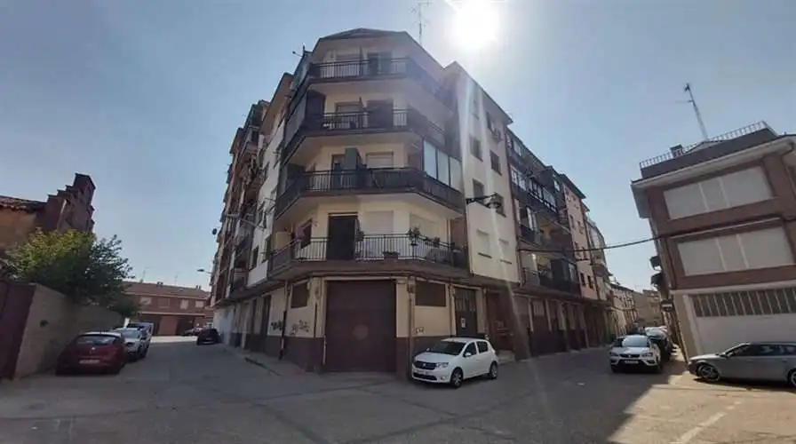 Local comercial en venda a Calle Ancha 73