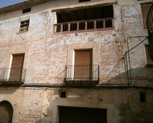 Vista exterior de Casa o xalet en venda en Monroyo amb Jardí privat, Terrassa i Balcó