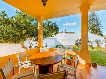 Villa avec piscine à vendre à Núcleo urbano