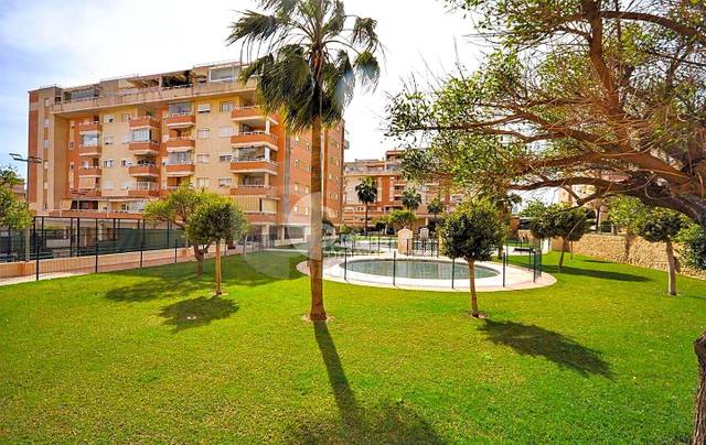 Ático en Venta en Del Editor Ángel Caffarena en El Cónsul - Ciudad Universitaria - El Romeral