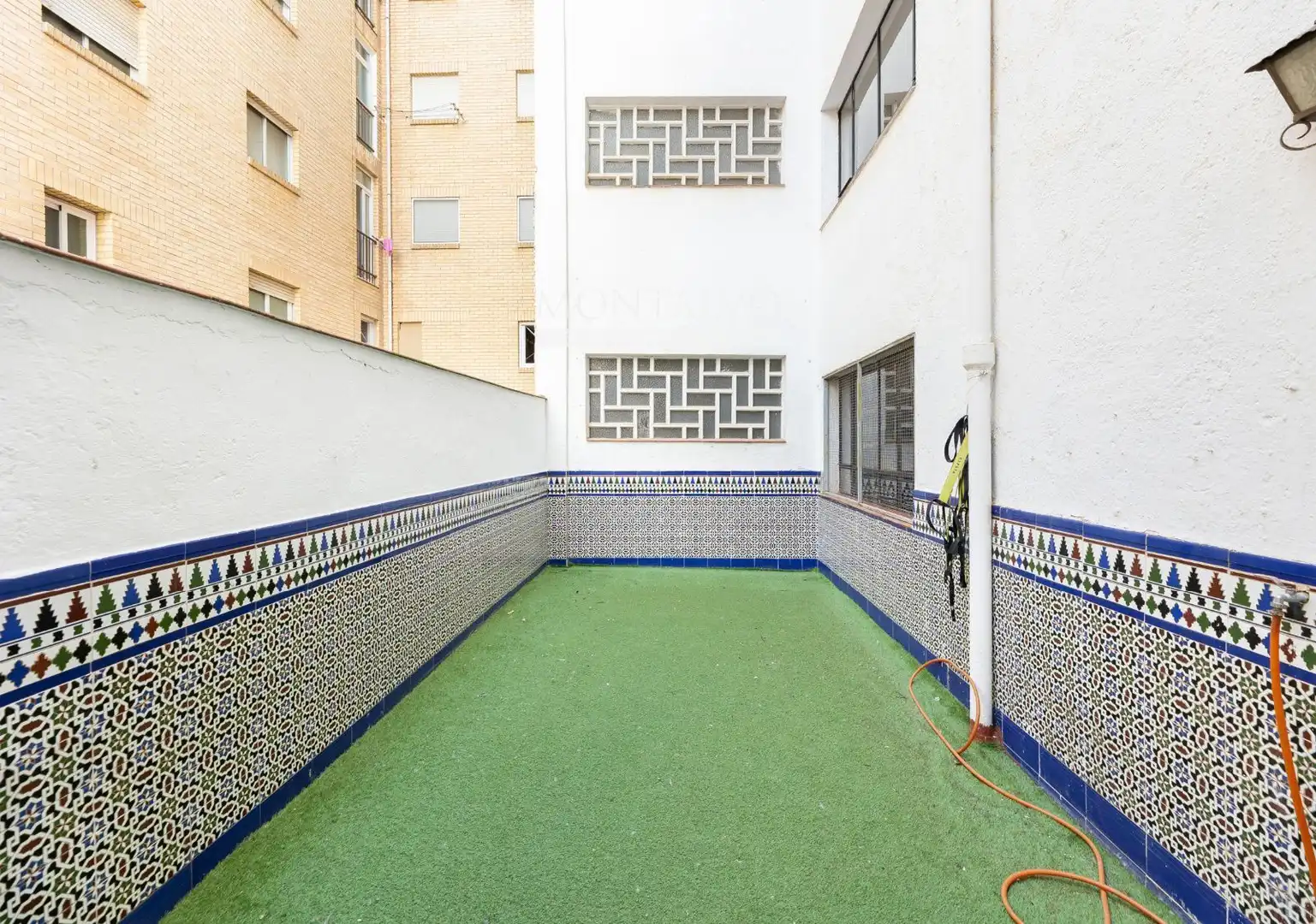 Außenansicht von Wohnung zur Miete in Granada mit Terrasse und Möbliert
