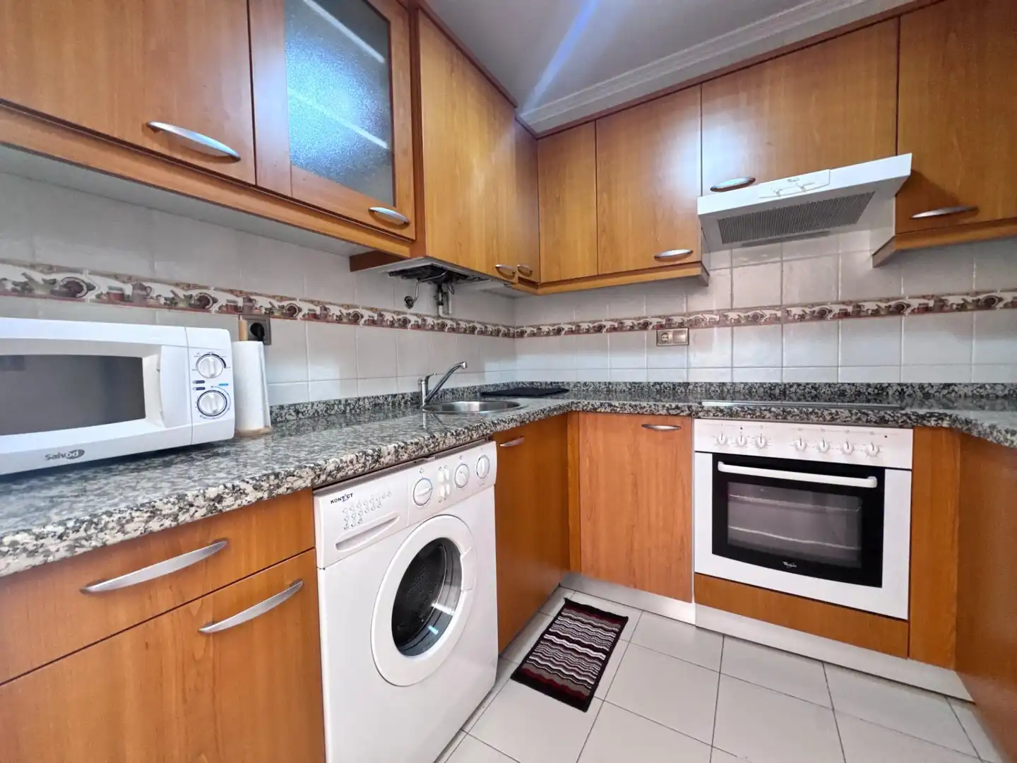 Kitchen of Study for sale in Oviedo   with Heating, Storage room and Balcony