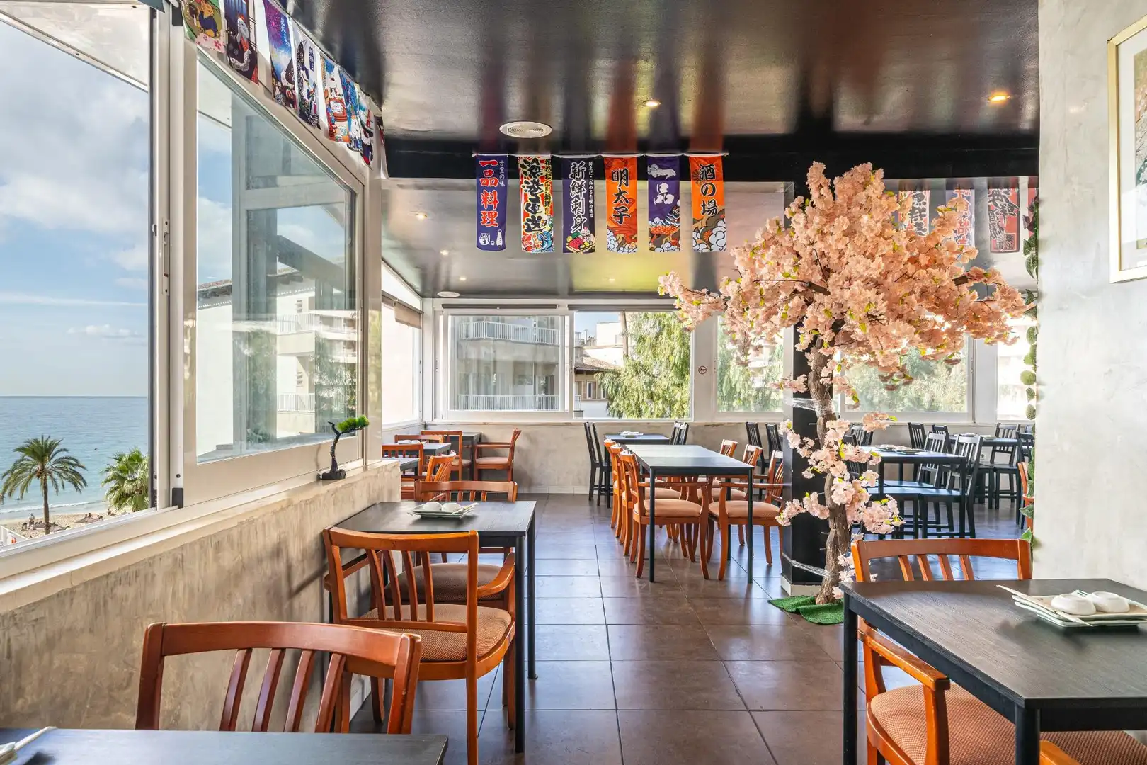 Local comercial en traspaso en Avenida JOAN MIRO, imagen 7