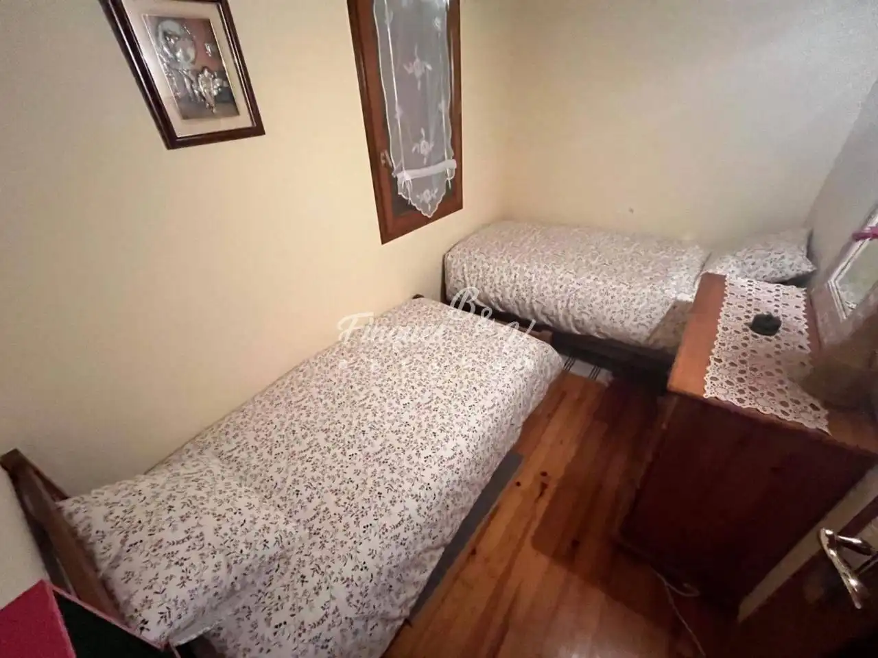 Bedroom of Houses for sale in Osséja  with Heating, Private garden and Parquet flooring