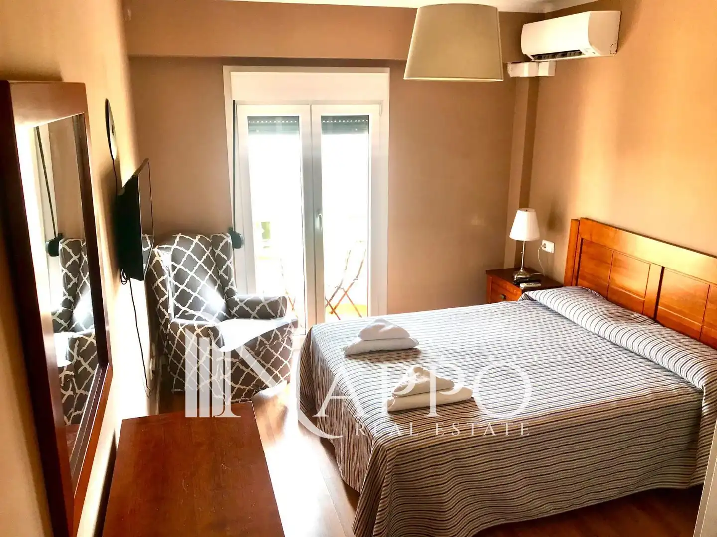 Flat for rent in Gaspar bennazar, Plaça de Toros
