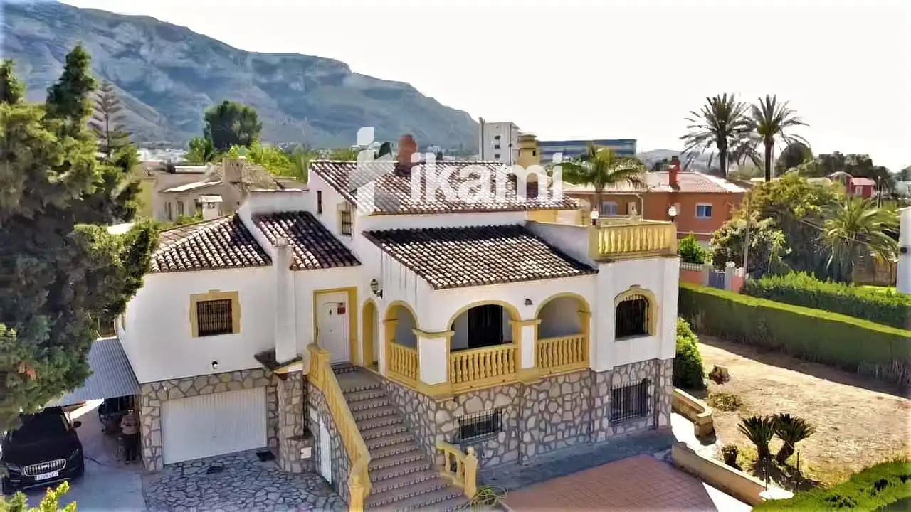 Exterior view of Houses for sale in Dénia  with Air Conditioner, Heating and Private garden