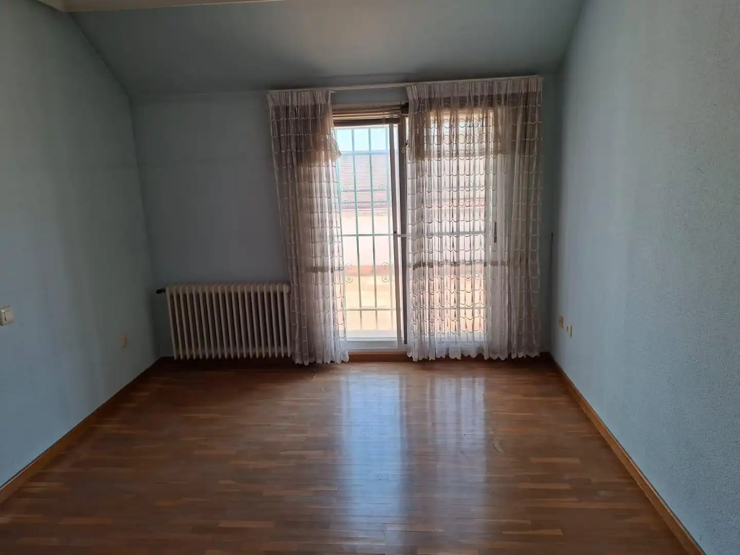 Bedroom of Attic for sale in Ciudad Real  with Heating, Terrace and Community pool