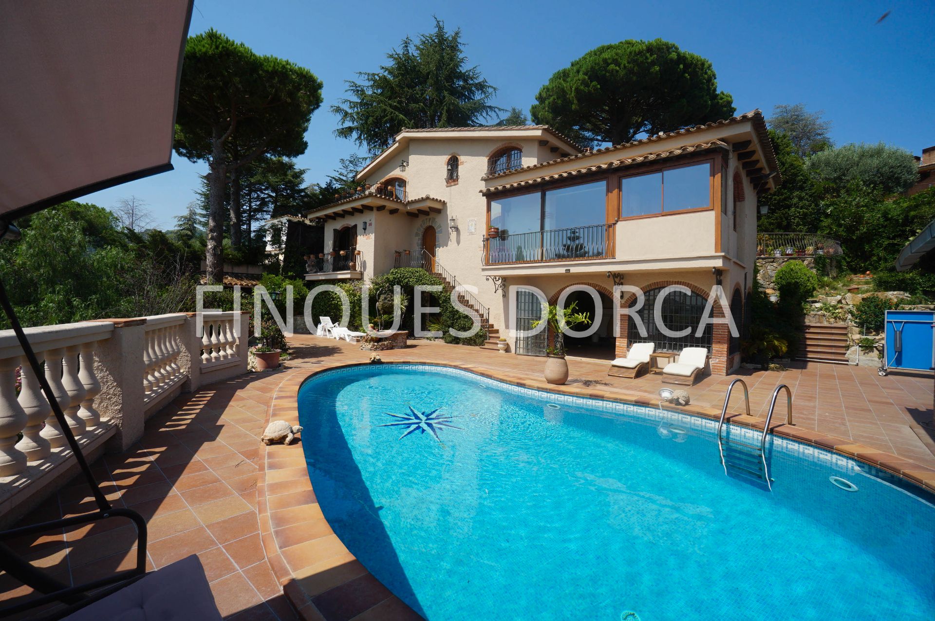 Swimming pool of House or chalet to rent in Cabrils  with Heating, Private garden and Terrace