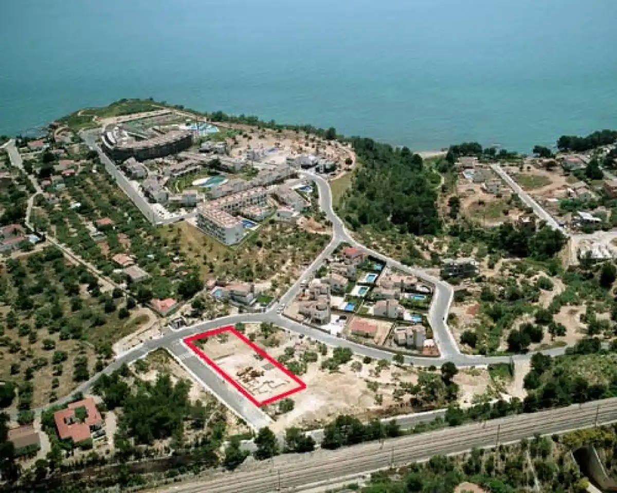 Wohnbaugrundstück zum Verkauf in El Perelló, imagen 3
