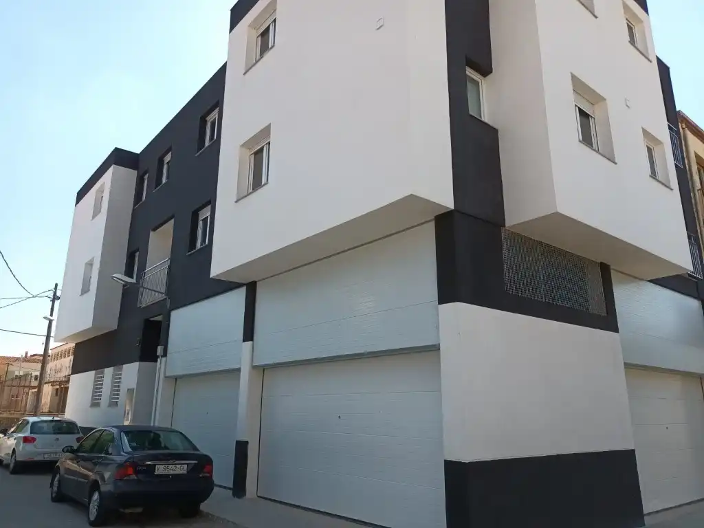 Vista exterior de Oficina de alquiler en Montbrió del Camp con Aire acondicionado