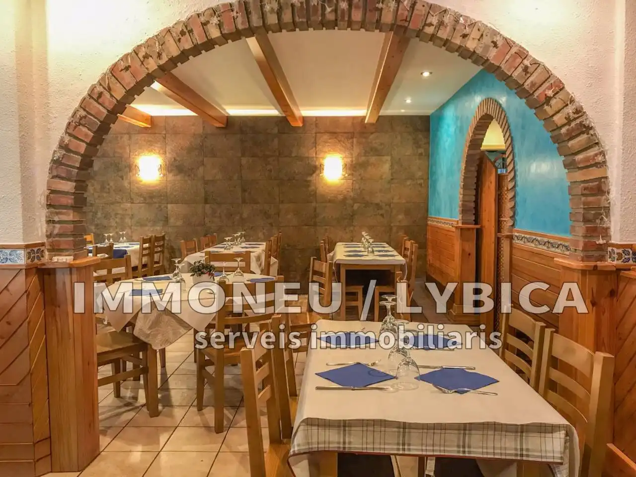 Local en venta en Alp