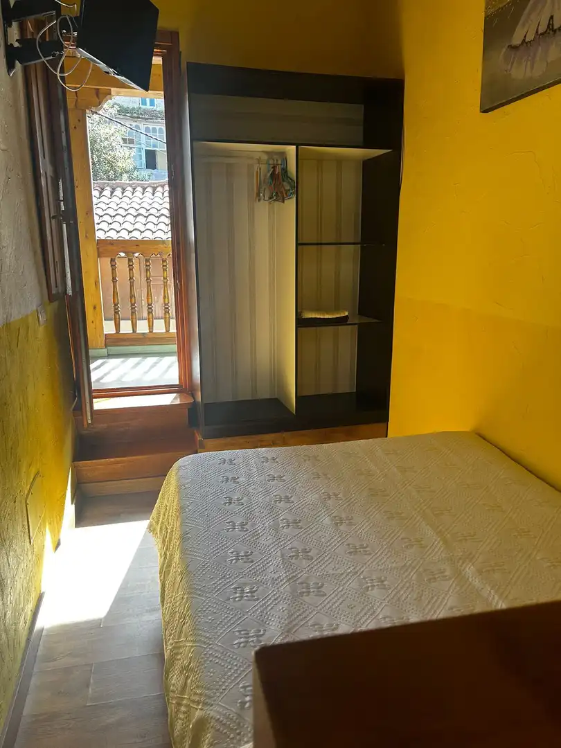 Dormitori de Casa o xalet en venda en Llanes amb Calefacció i Moblat