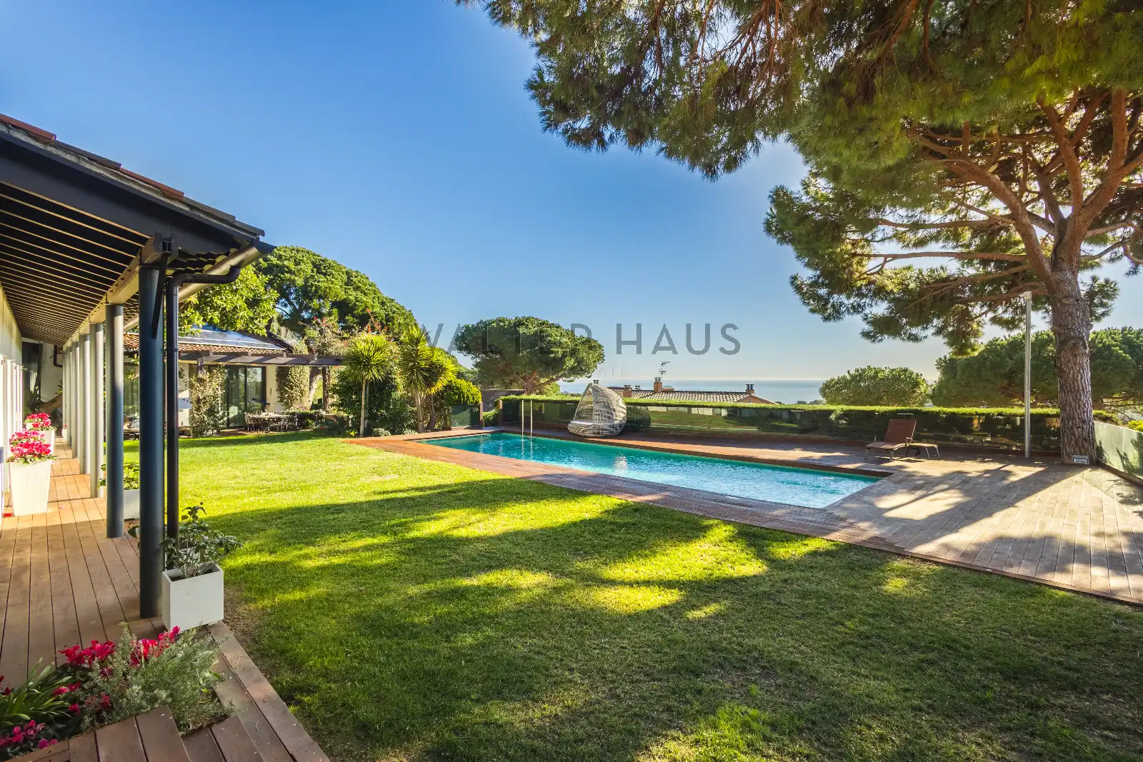 Chalet con piscina en venta en Carrer Balears, imagen 7