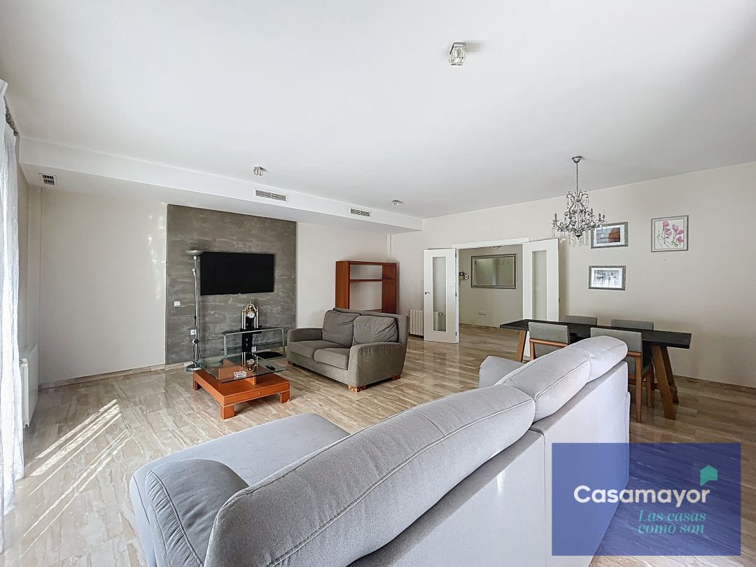 Living room of House or chalet for sale in Alicante / Alacant  with Air Conditioner, Heating and Private garden