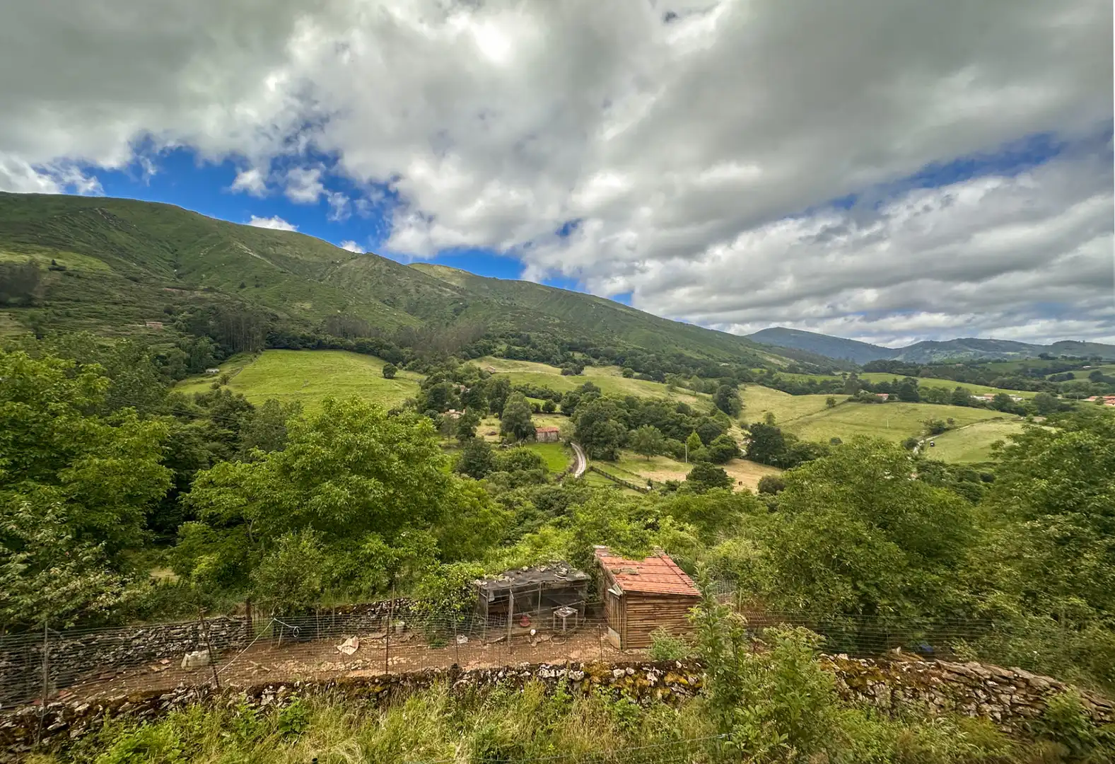 Chalet con jardín en venta en Barrio San Vicente del Monte, imagen 35