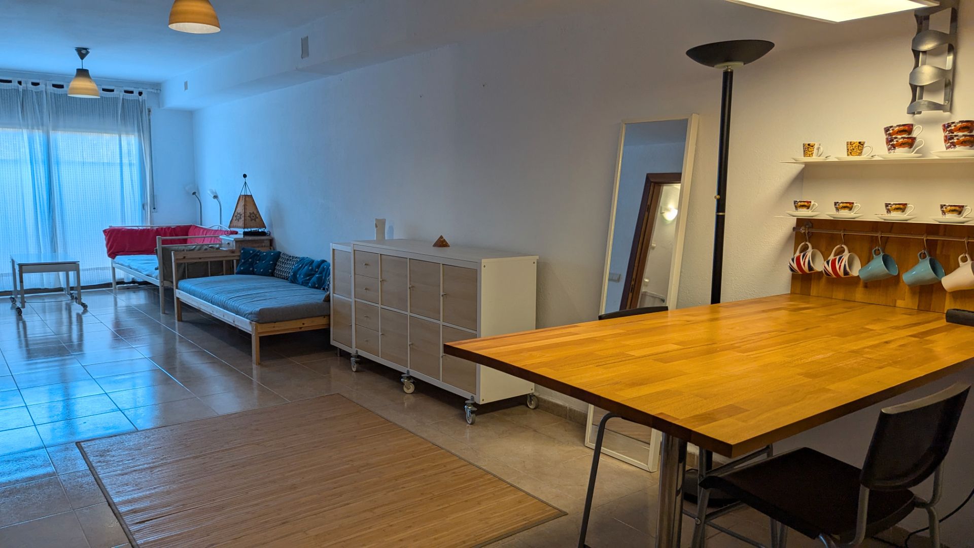 Local de lloguer a Carrer Santiago Rusiñol, Llagostera