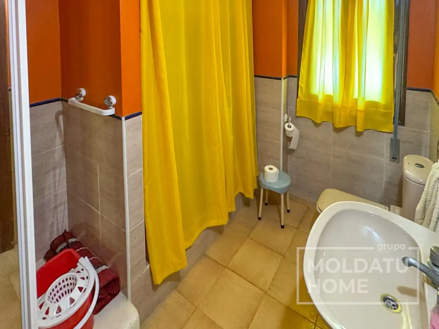 Baño de Casa o chalet en venta en Lodosa con Calefacción, Jardín privado y Terraza
