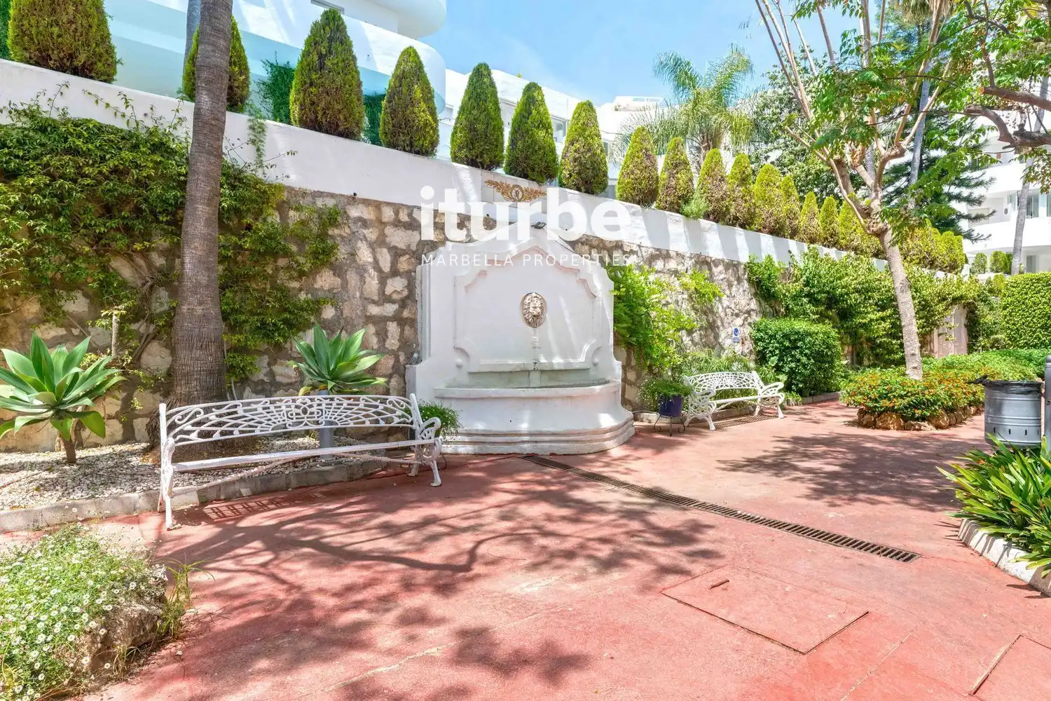 Garten von Maisonette zum Verkauf in Marbella mit Klimaanlage, Terrasse und Abstellraum