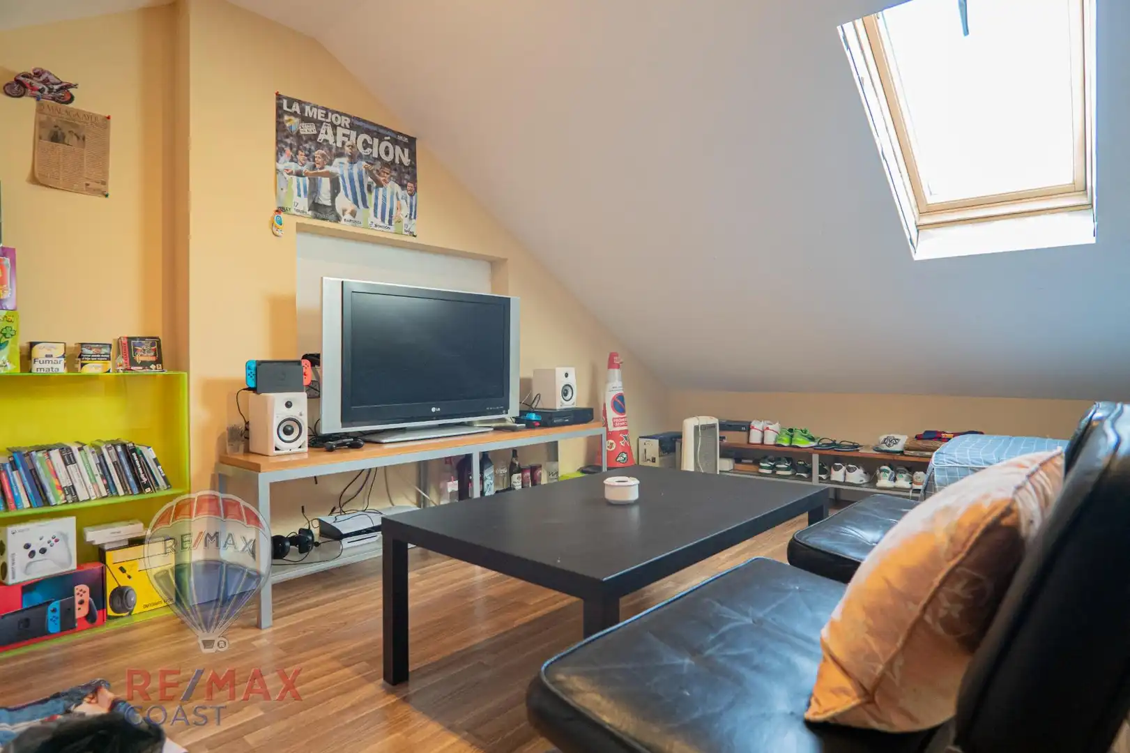 Sala de estar de Casa o chalet en venta en Cártama con Aire acondicionado, Calefacción y Jardín privado