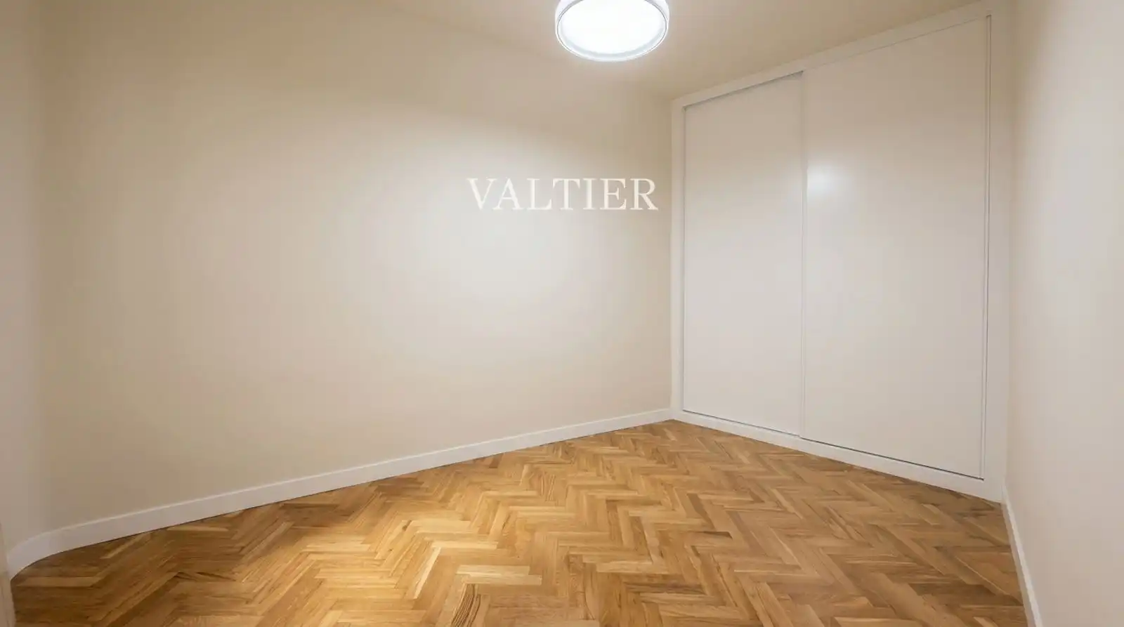 Habitación de Piso de alquiler en Madrid con Aire acondicionado y Calefacción