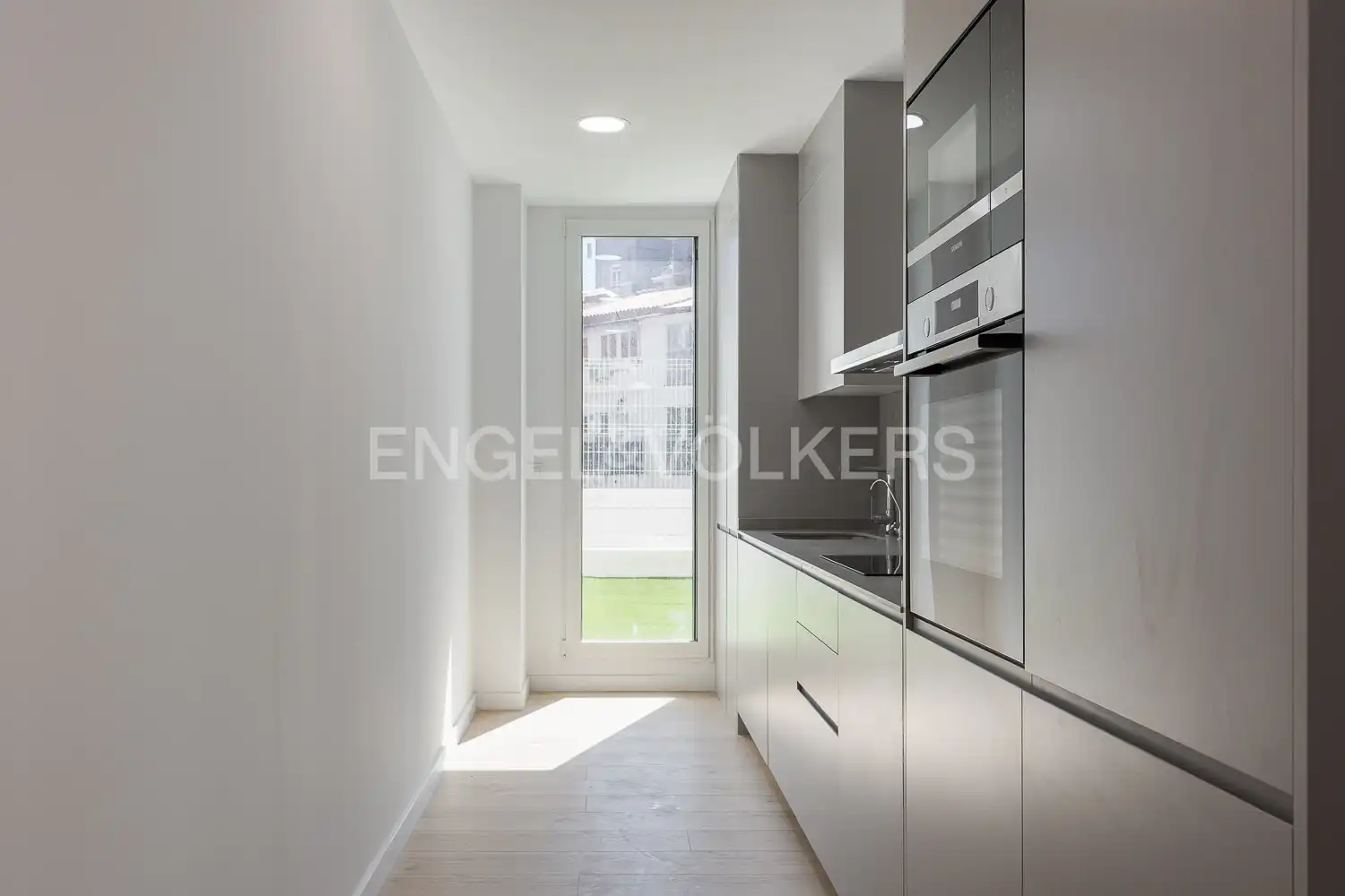 Cocina de Piso de alquiler en Valencia con Aire acondicionado, Calefacción y Parquet