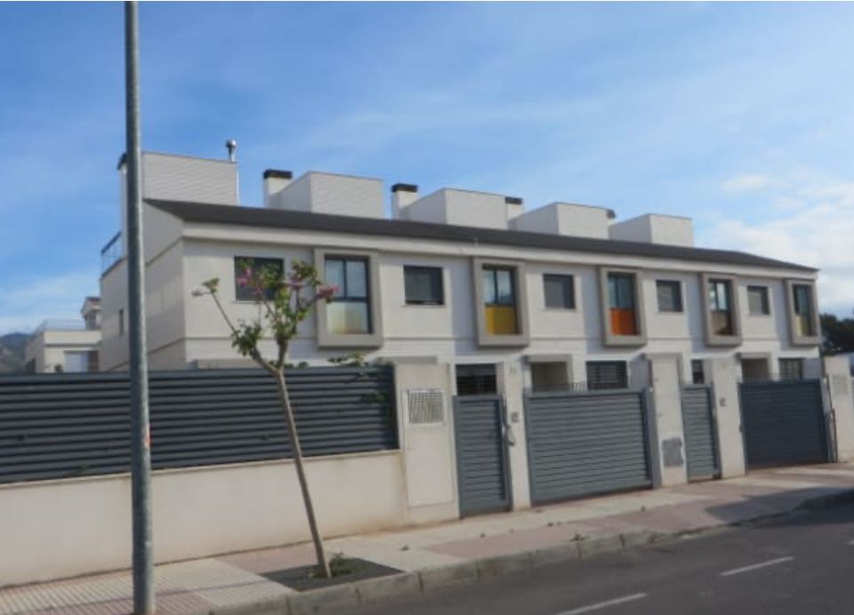Vista exterior de Casa adosada en venda en Benicasim / Benicàssim