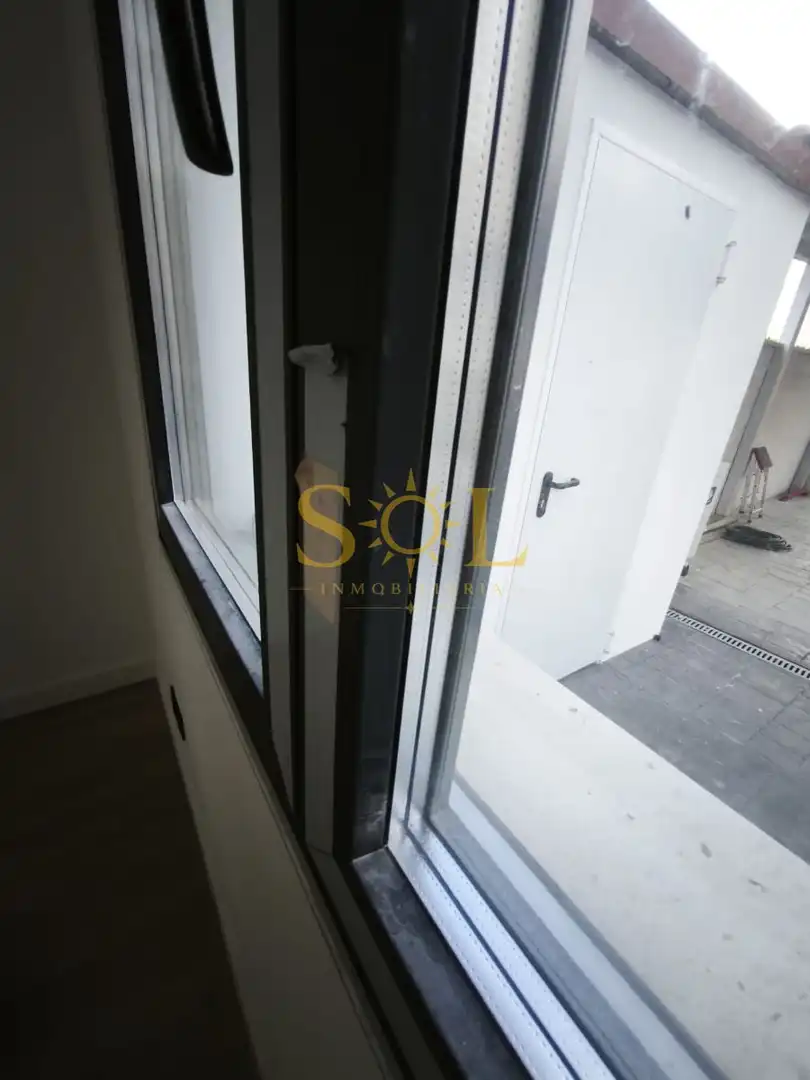Casa con jardín en venta en Calle la Iglesia 3b Azadinos Leon, imagen 3