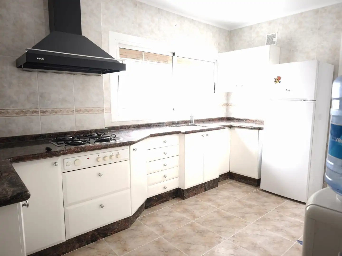 Küche von Wohnung zur Miete in Valencia mit Klimaanlage, Möbliert und Balkon