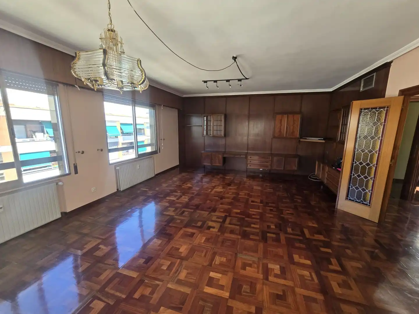Sala d'estar de Àtic en venda en  Logroño amb Aire condicionat, Calefacció i Terrassa