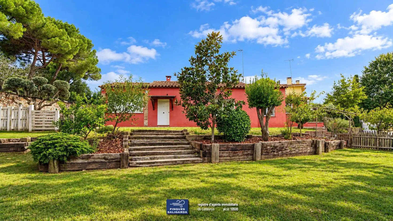 Casa amb jardí en venda a L'Ametlla del Vallès