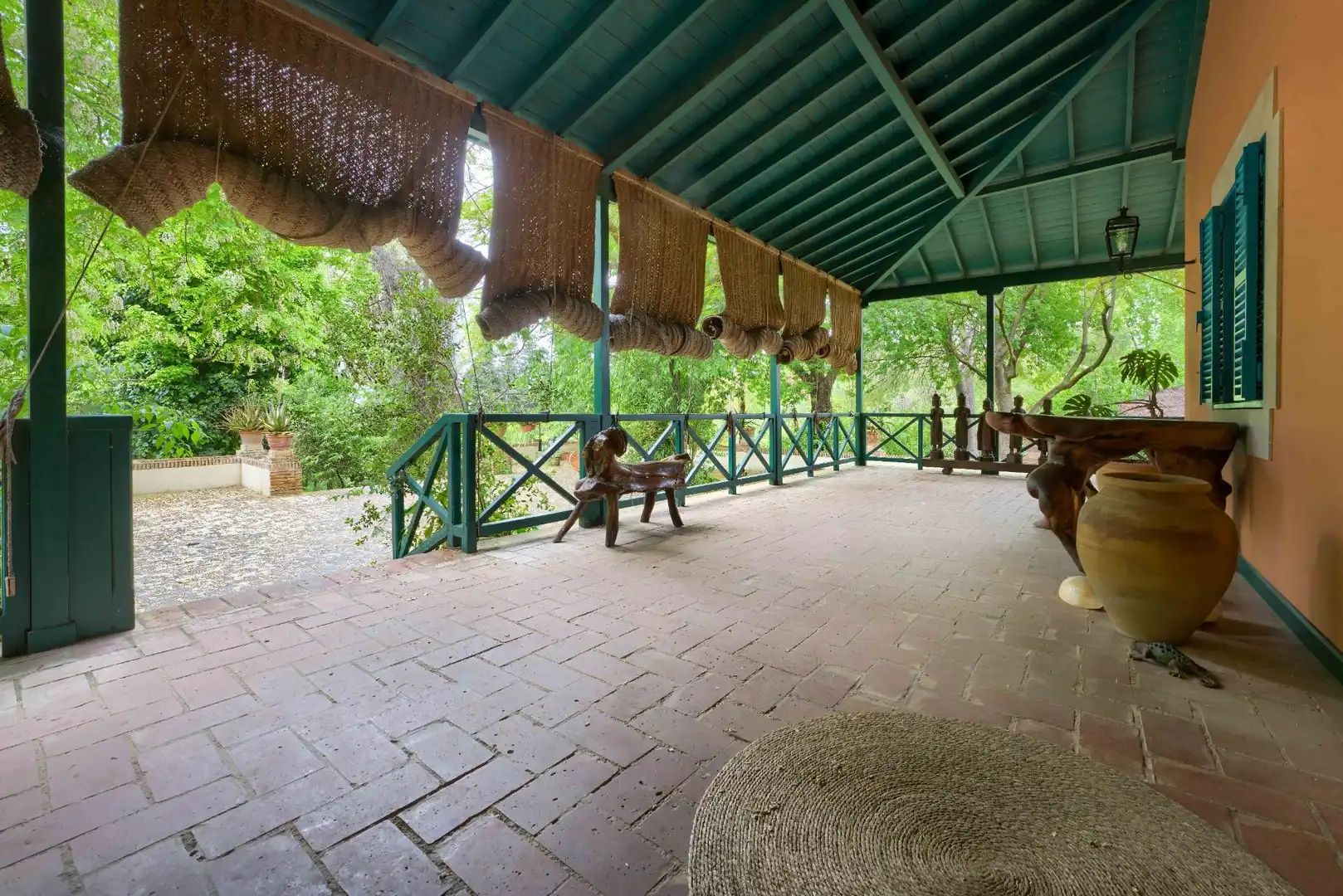 Terrassa de Casa o xalet en venda en Sanlúcar la Mayor amb Aire condicionat, Jardí privat i Terrassa