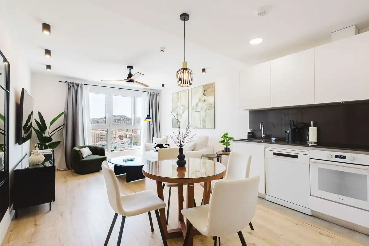 Flat with terrace to rent in Paseo Martiricos, imagen 7