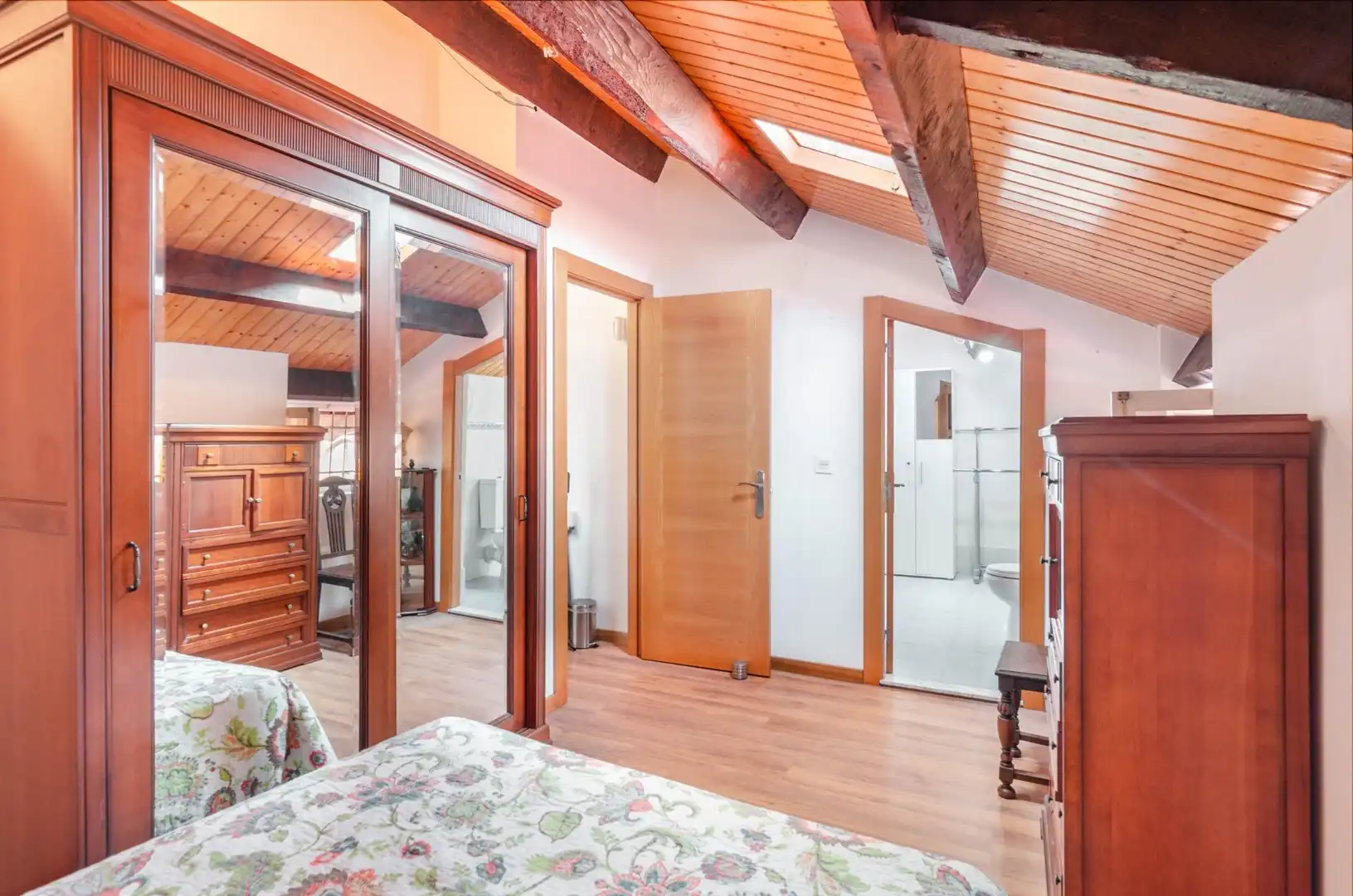 Habitación de Casa o chalet en venta en Avilés