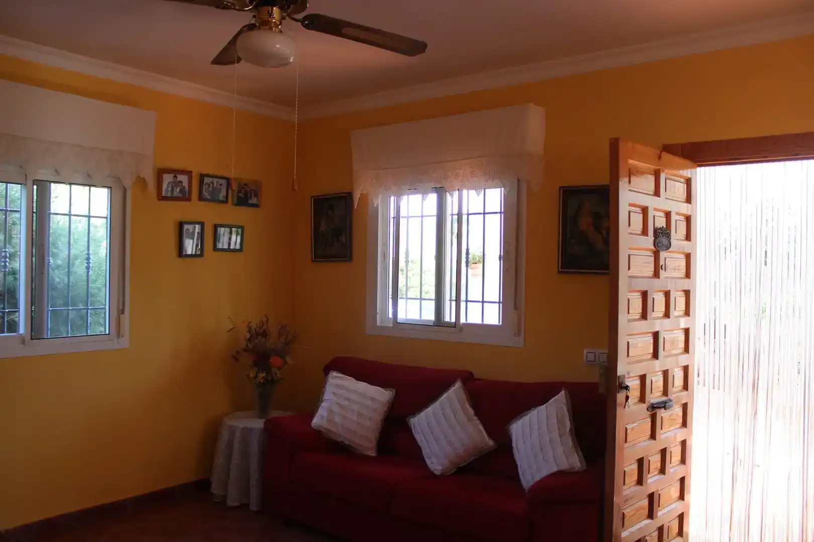 Sala d'estar de Finca rústica en venda en Alhabia amb Piscina
