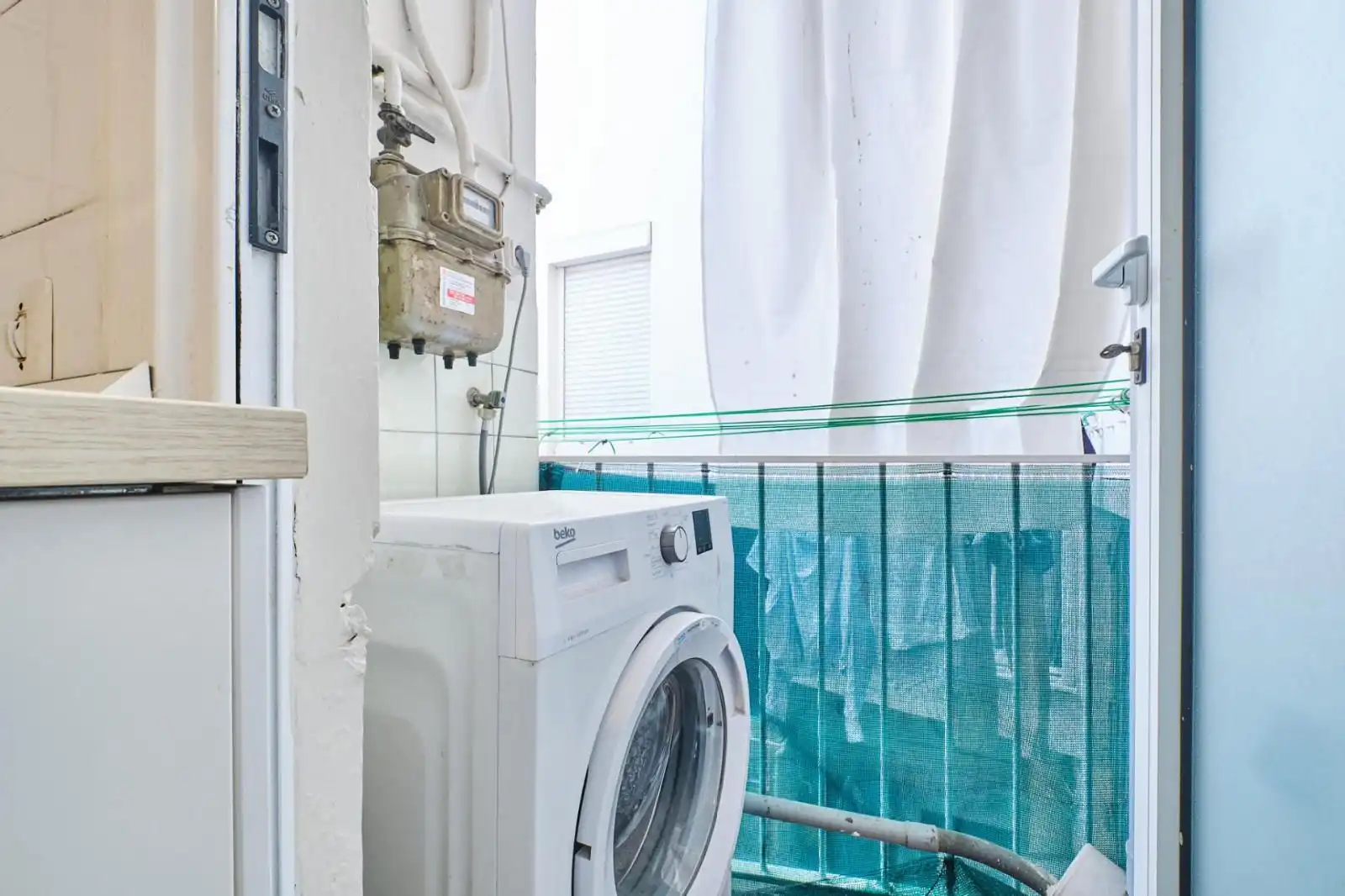 Balcony of Flat for sale in Barcelona  with Air Conditioner, Washing machine and Microwave