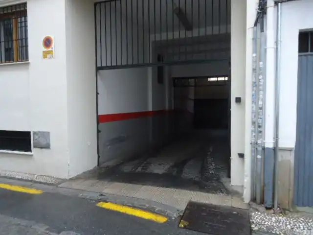 Einzelparkplatz zur Miete in Calle Cuartelillo 12, imagen 6