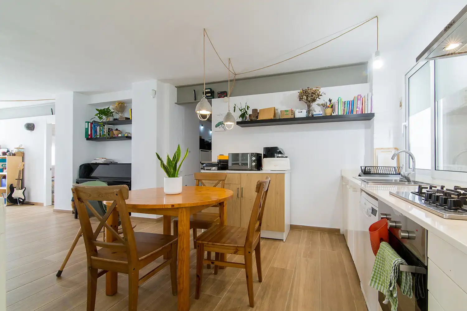 Küche von Wohnung zum Verkauf in Caldes d'Estrac mit Privatgarten, Terrasse und Balkon